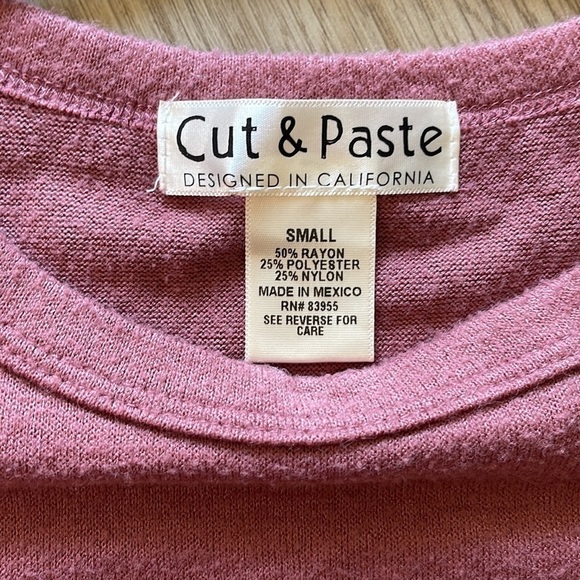 𝅺CUT and Paste sweater size S - Picture 4 of 6